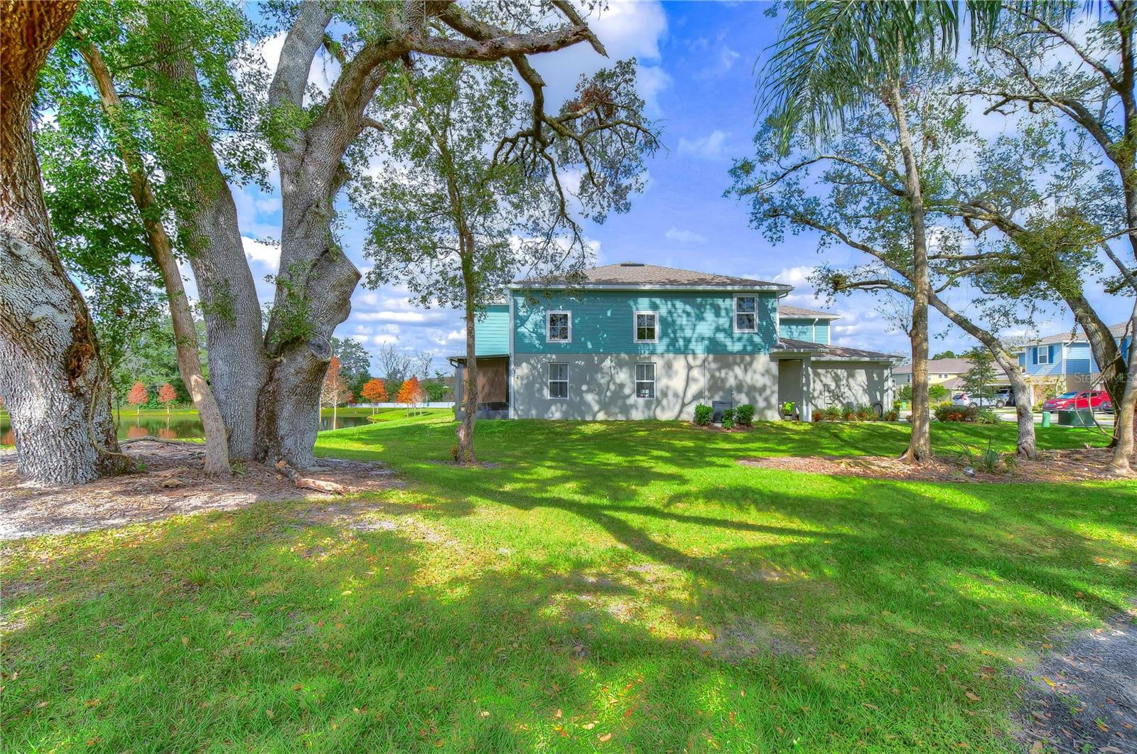 TIMBERS/WILLIAMS LNDG TWNHMS - Residential Lease