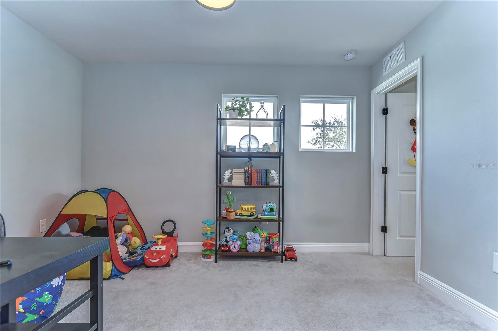 TIMBERS/WILLIAMS LNDG TWNHMS - Residential Lease