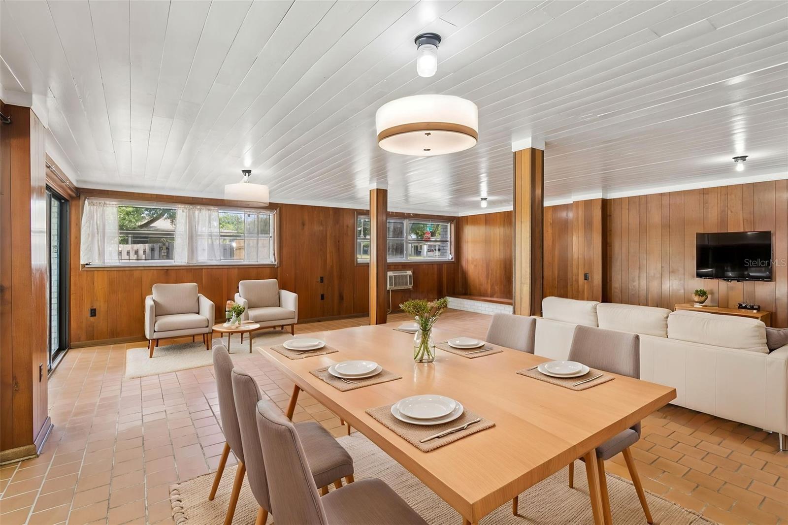 RIVER HAVEN - Residential