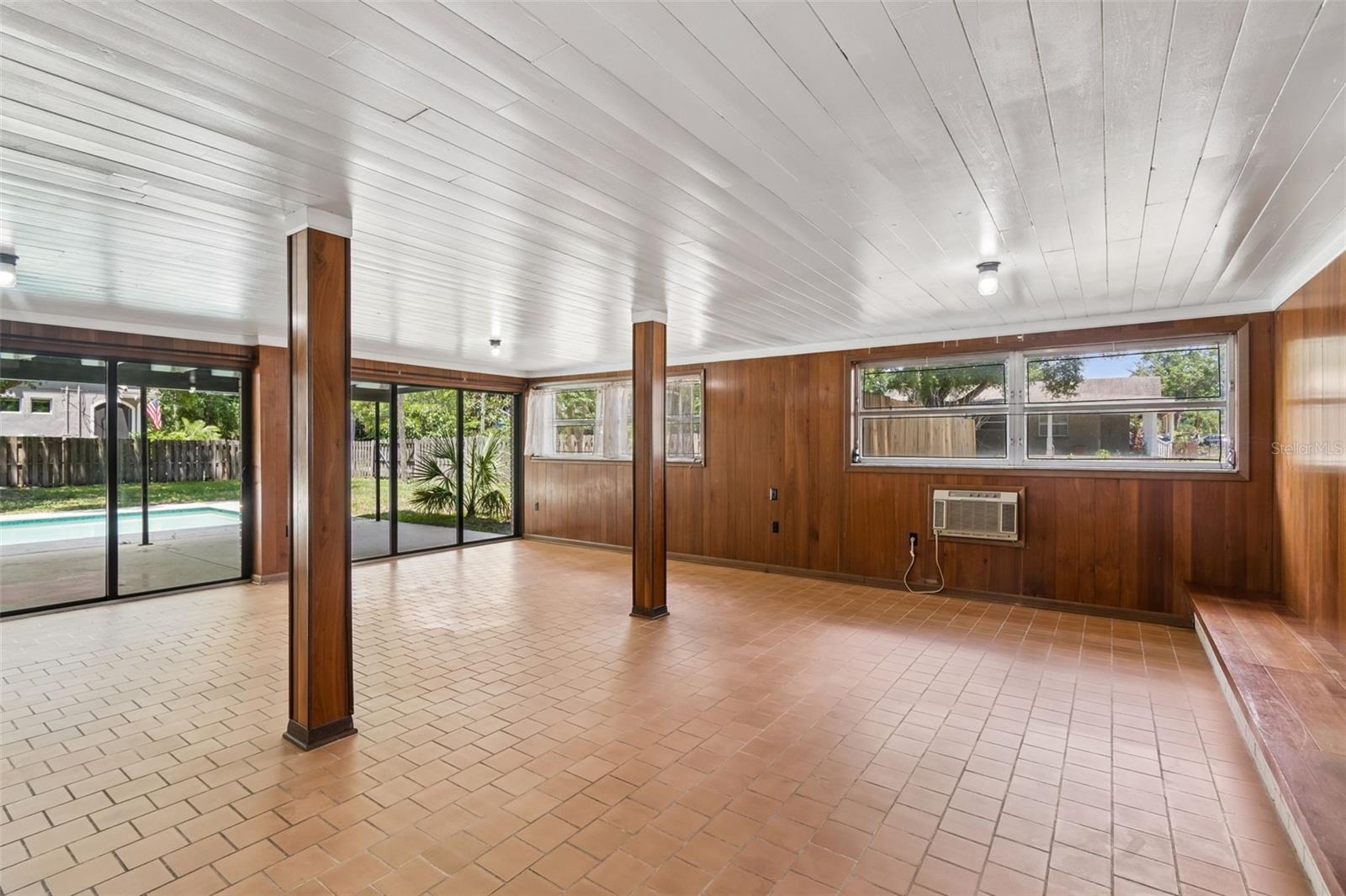 RIVER HAVEN - Residential
