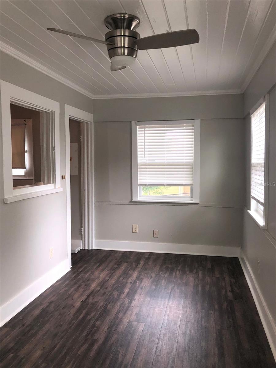 TOWN OF SANFORD - Residential Lease