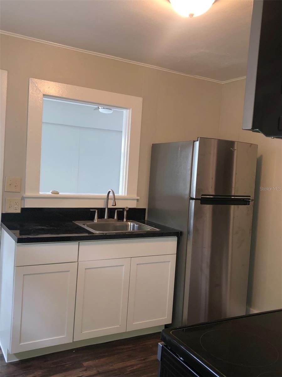 TOWN OF SANFORD - Residential Lease