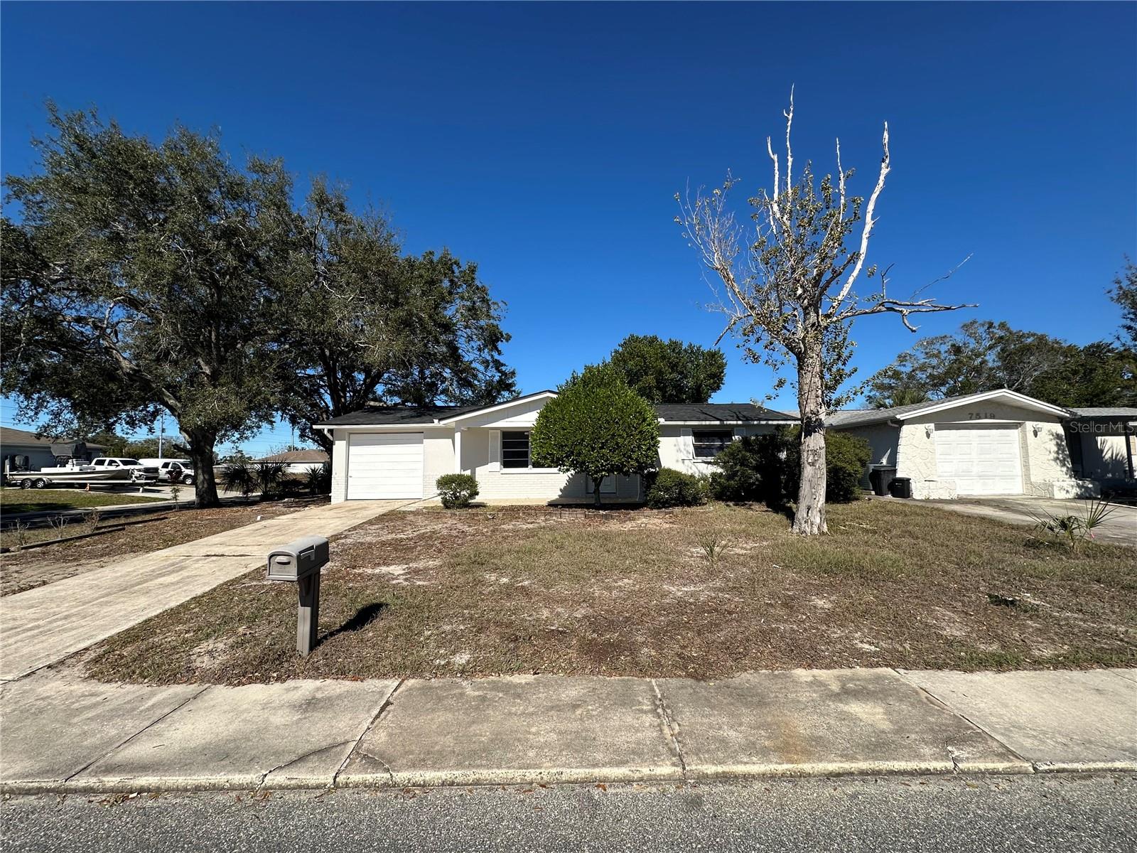 GULF HIGHLANDS - Residential