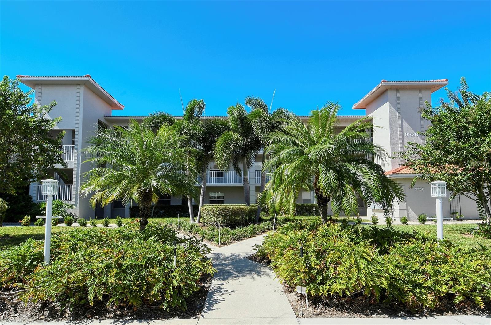 STONEYBROOK CLUBSIDE 2 - Residential