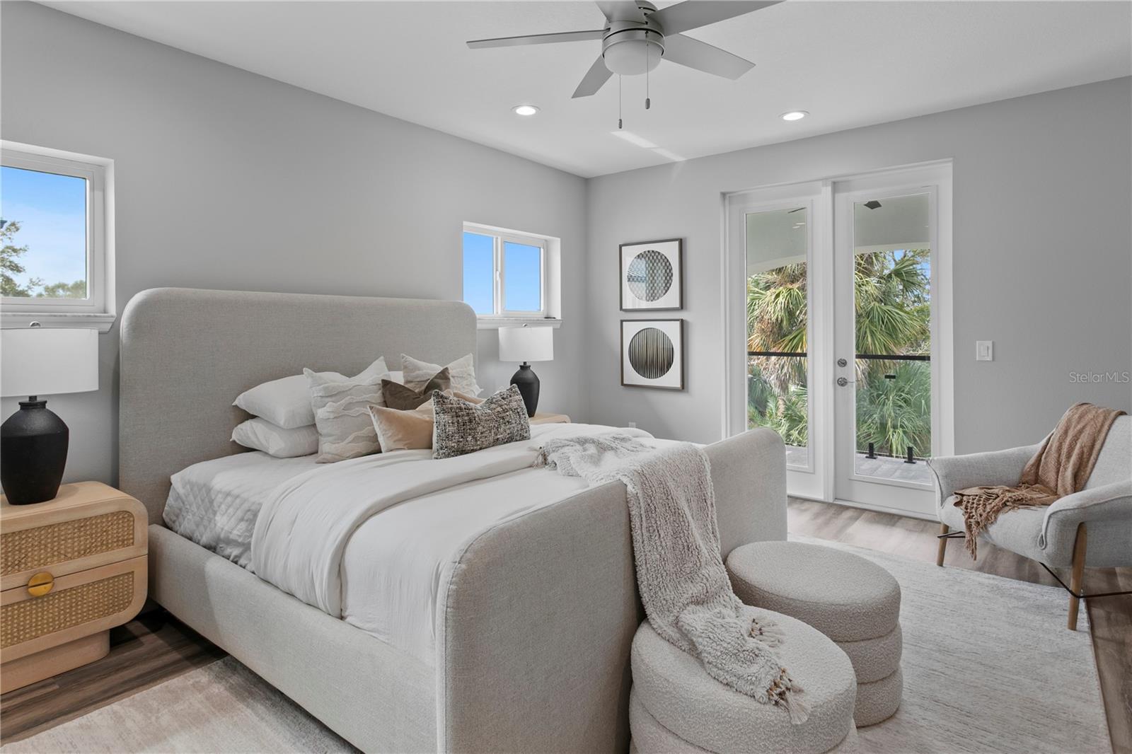 DUNEDIN SHORES - Residential