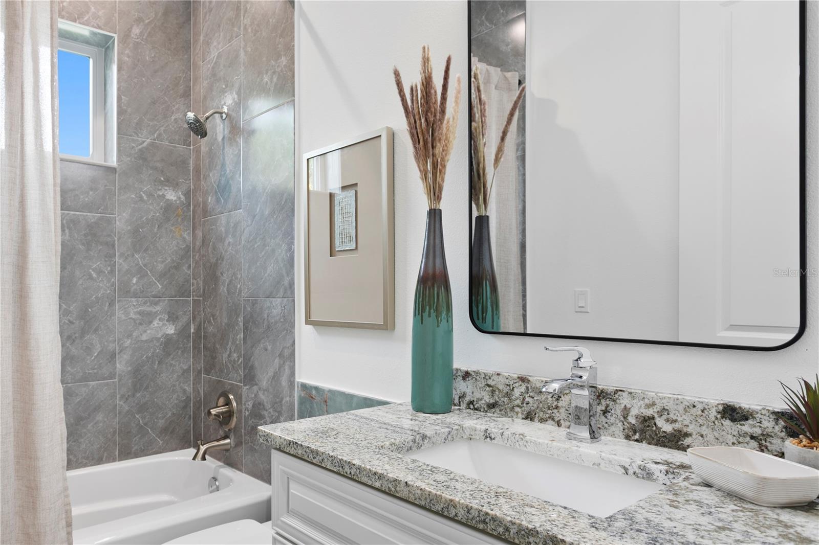 DUNEDIN SHORES - Residential