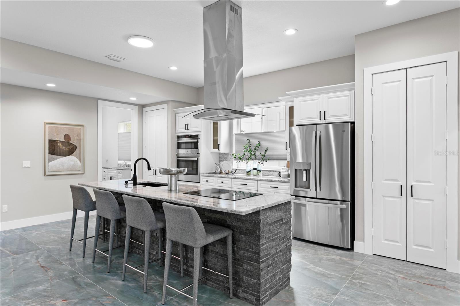 DUNEDIN SHORES - Residential