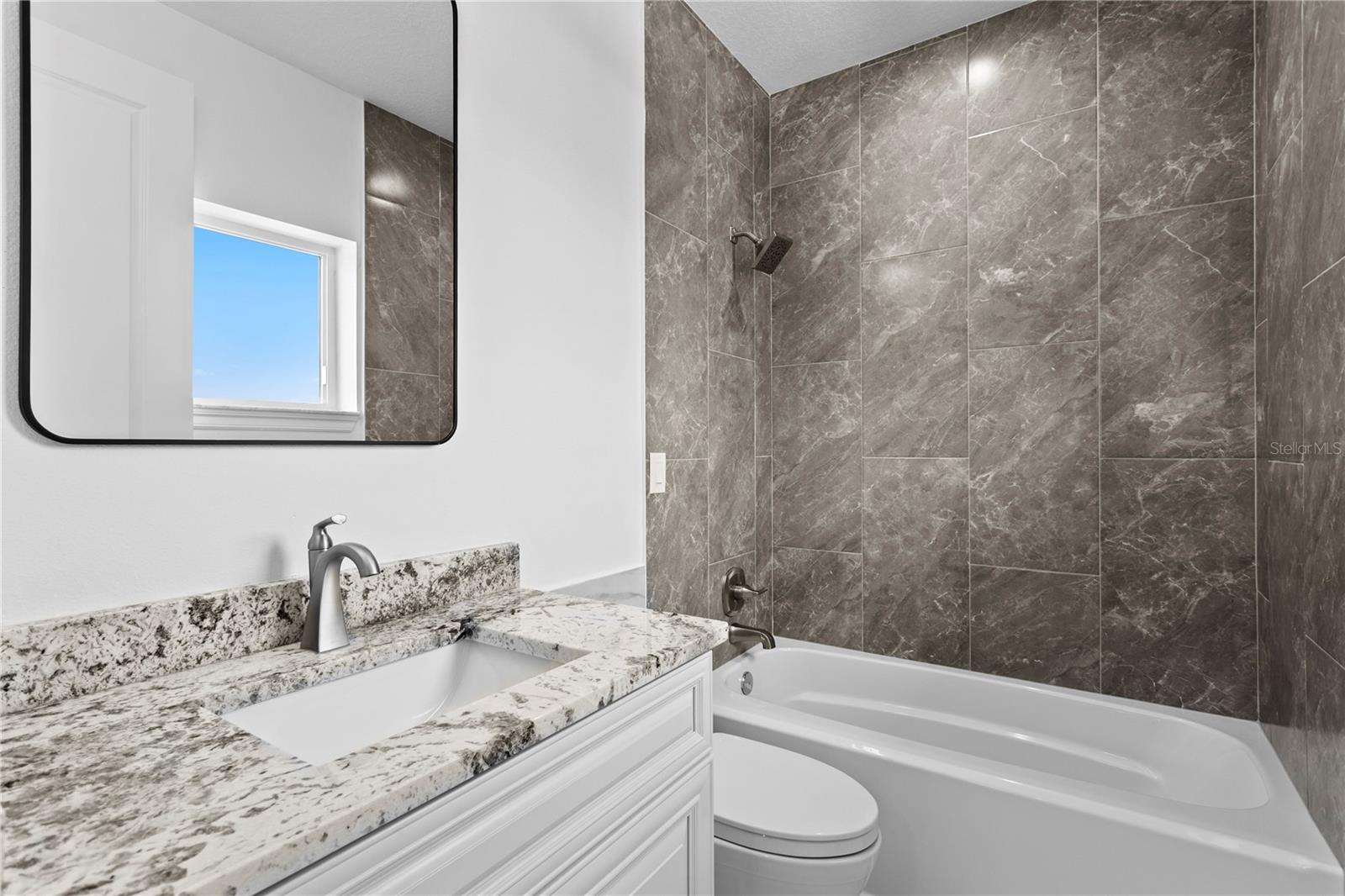 DUNEDIN SHORES - Residential