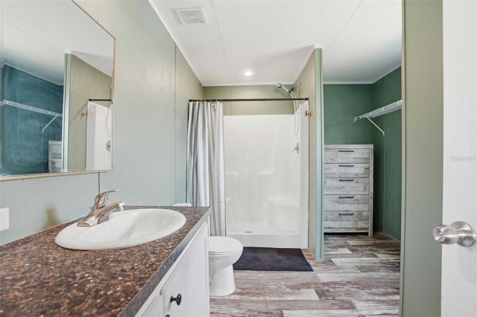 LUCKY HILLS AN UNREC SUB - Residential