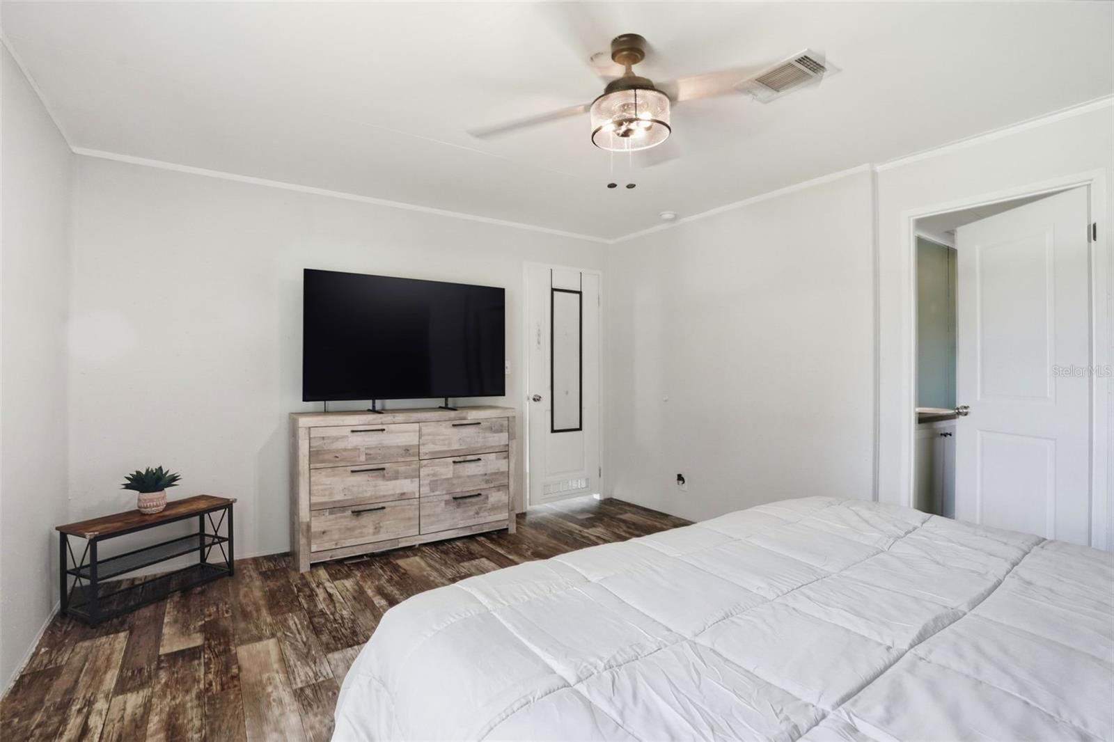 LUCKY HILLS AN UNREC SUB - Residential