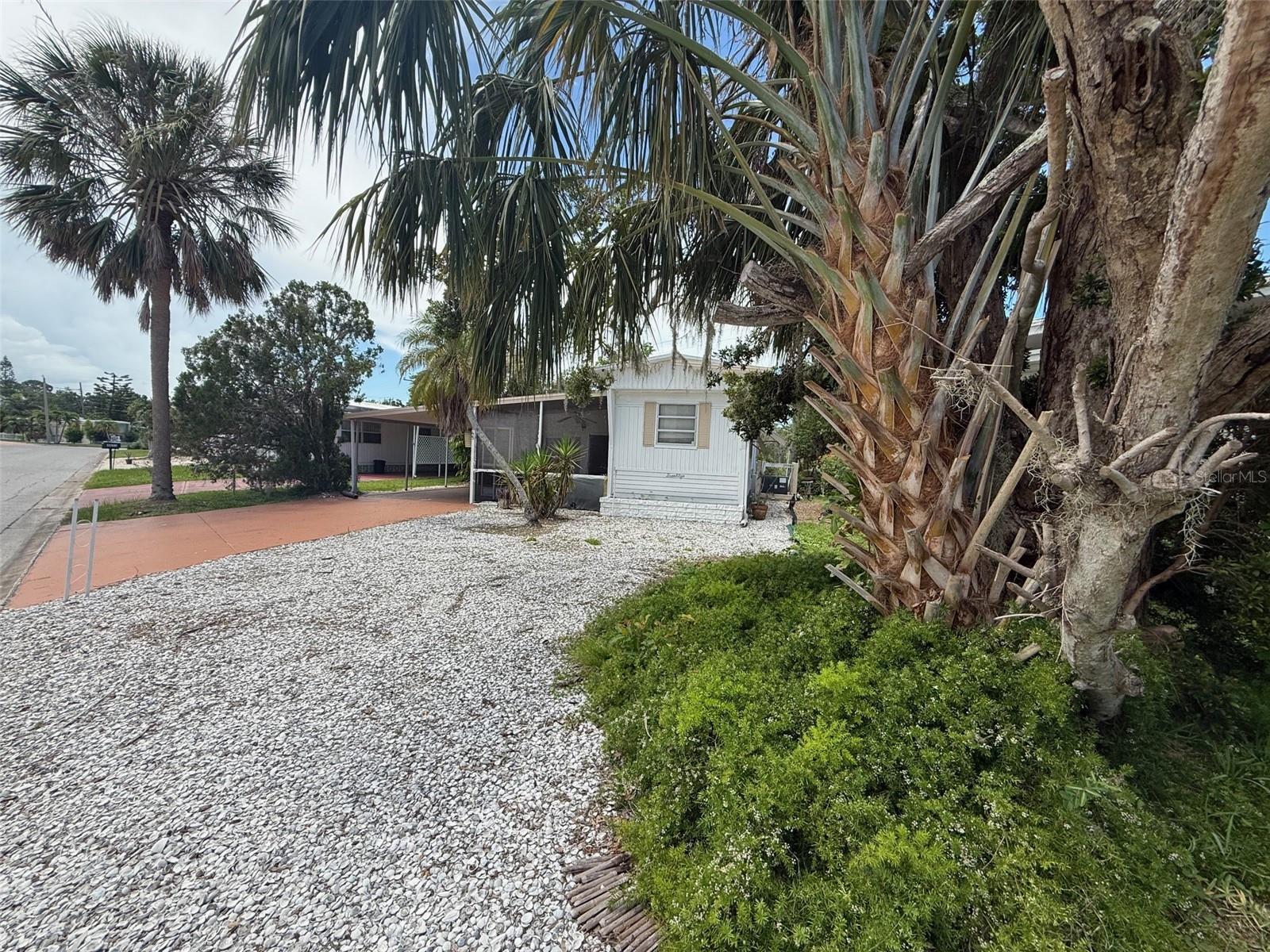 TRI-PAR ESTATES UNIT 3 - Residential