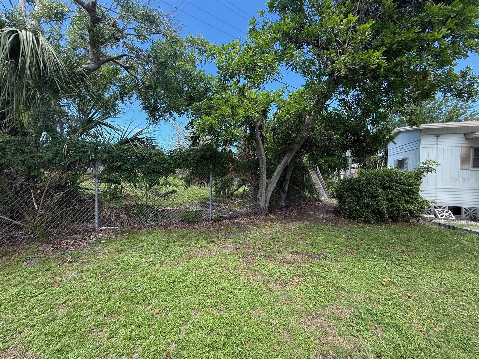 TRI-PAR ESTATES UNIT 3 - Residential