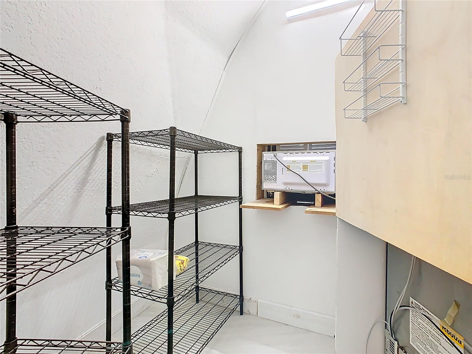 OAKRIDGE ESTATES - Residential