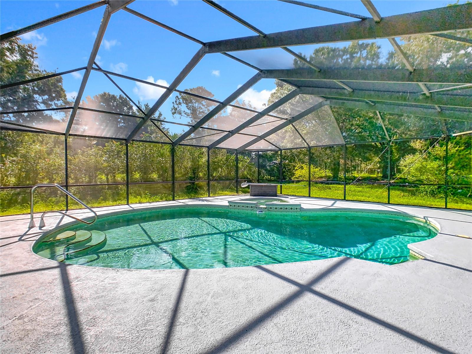 OAKRIDGE ESTATES - Residential