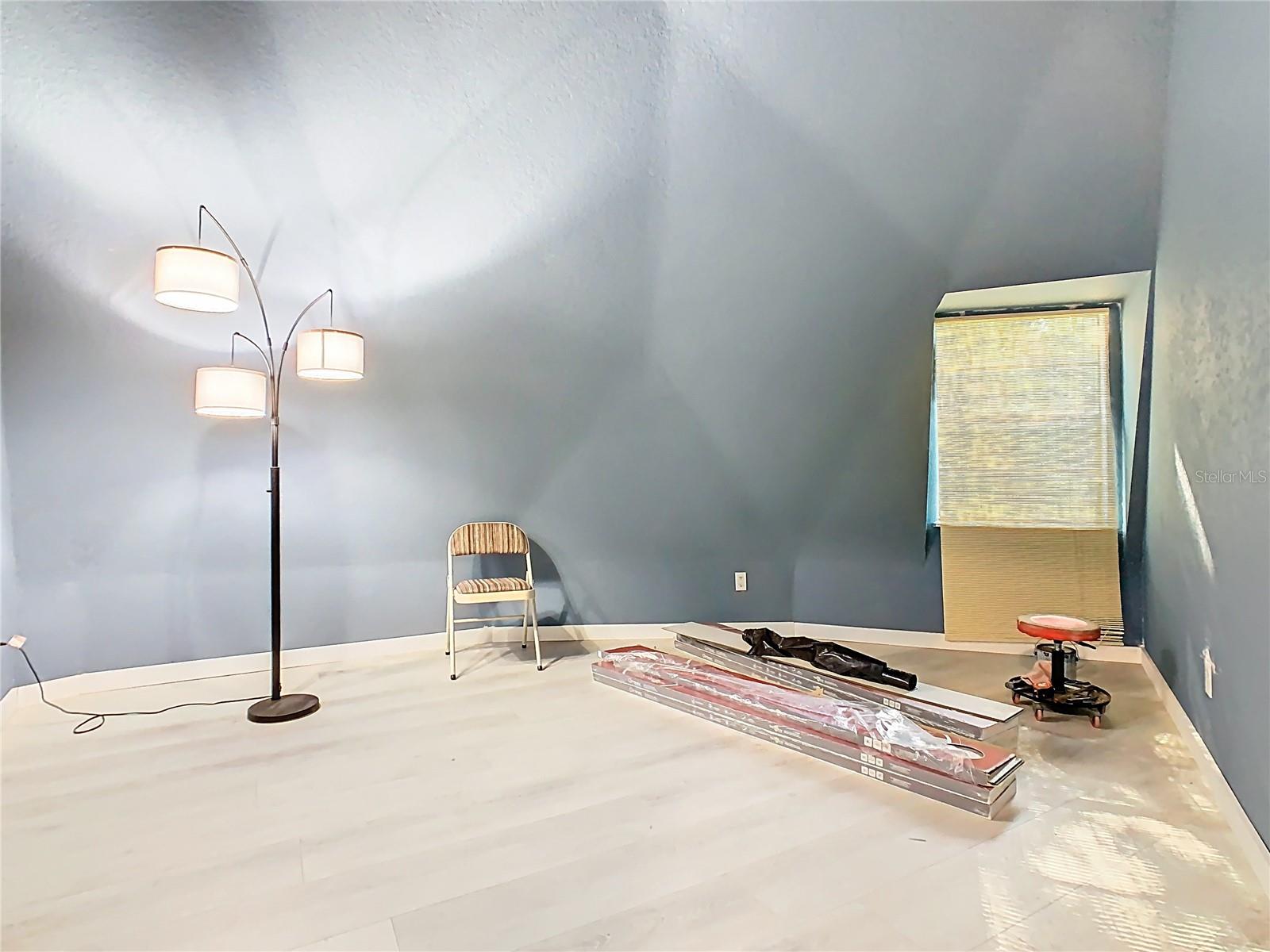 OAKRIDGE ESTATES - Residential