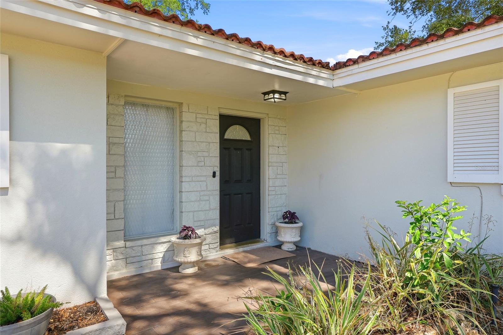 1349 VIEWTOP DRIVE