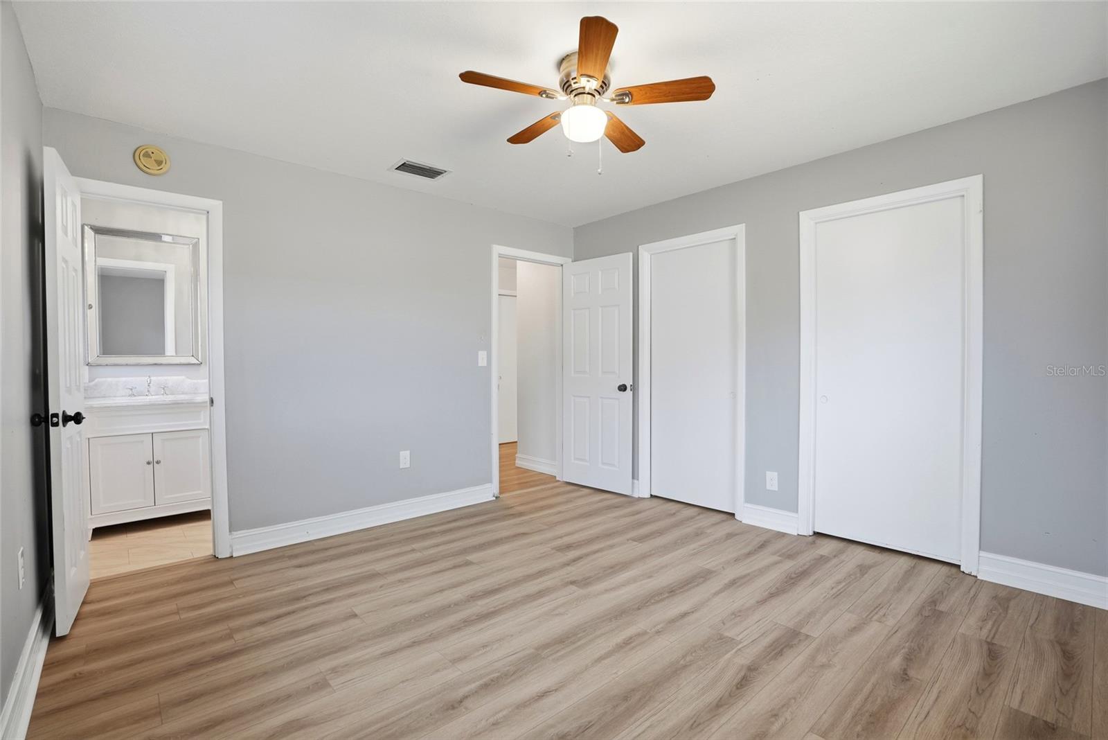 DOUGLAS MANOR PARK 1ST ADD - Residential