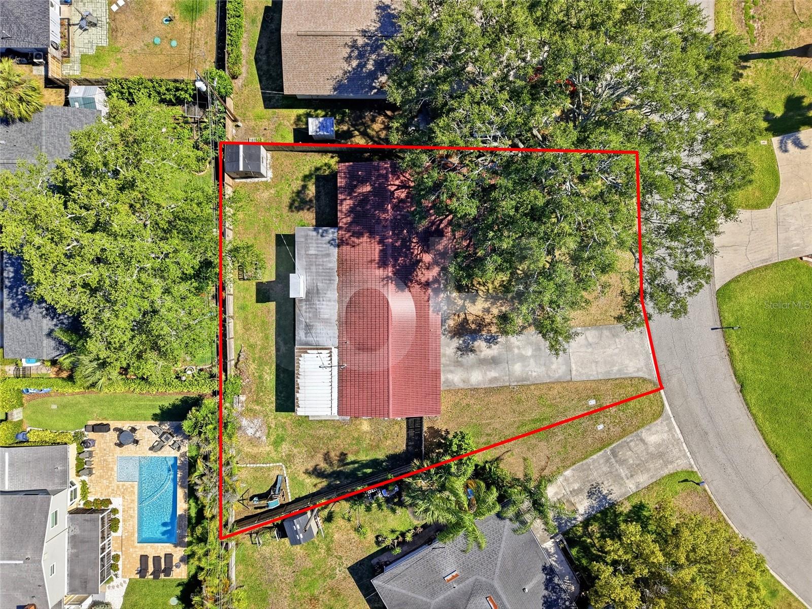 DOUGLAS MANOR PARK 1ST ADD - Residential