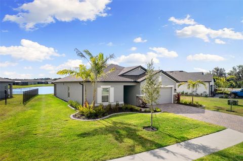 A home in PALMETTO