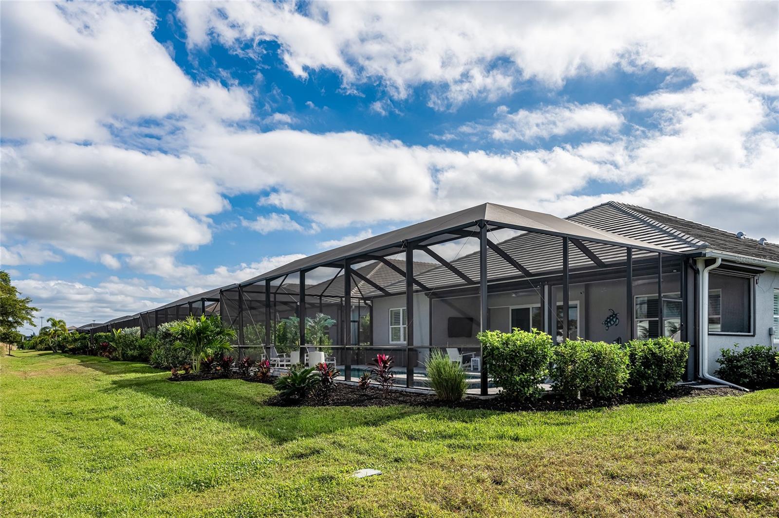 AVELINA WELLEN PARK VILLAGE F-2 - Residential