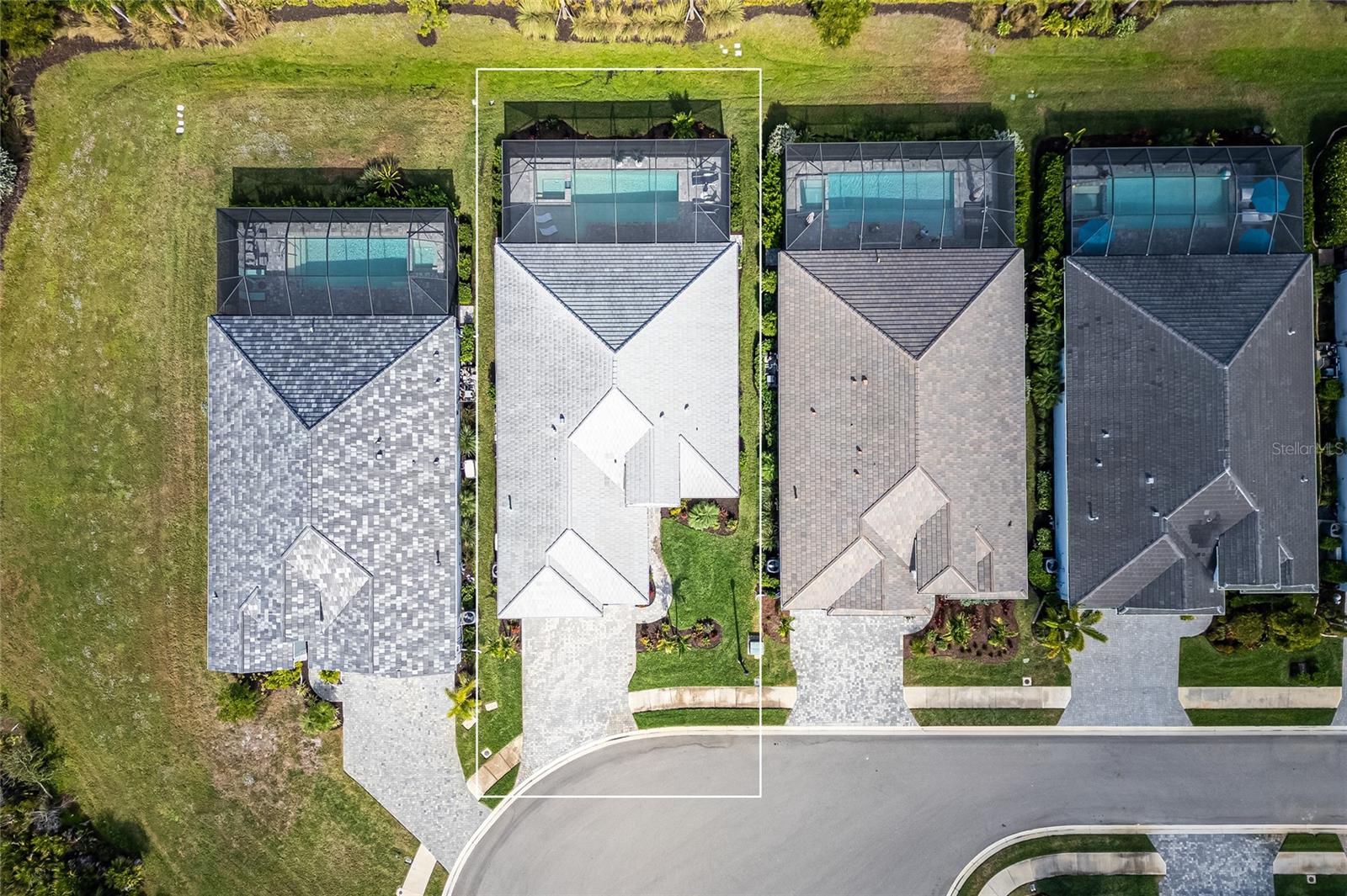 AVELINA WELLEN PARK VILLAGE F-2 - Residential