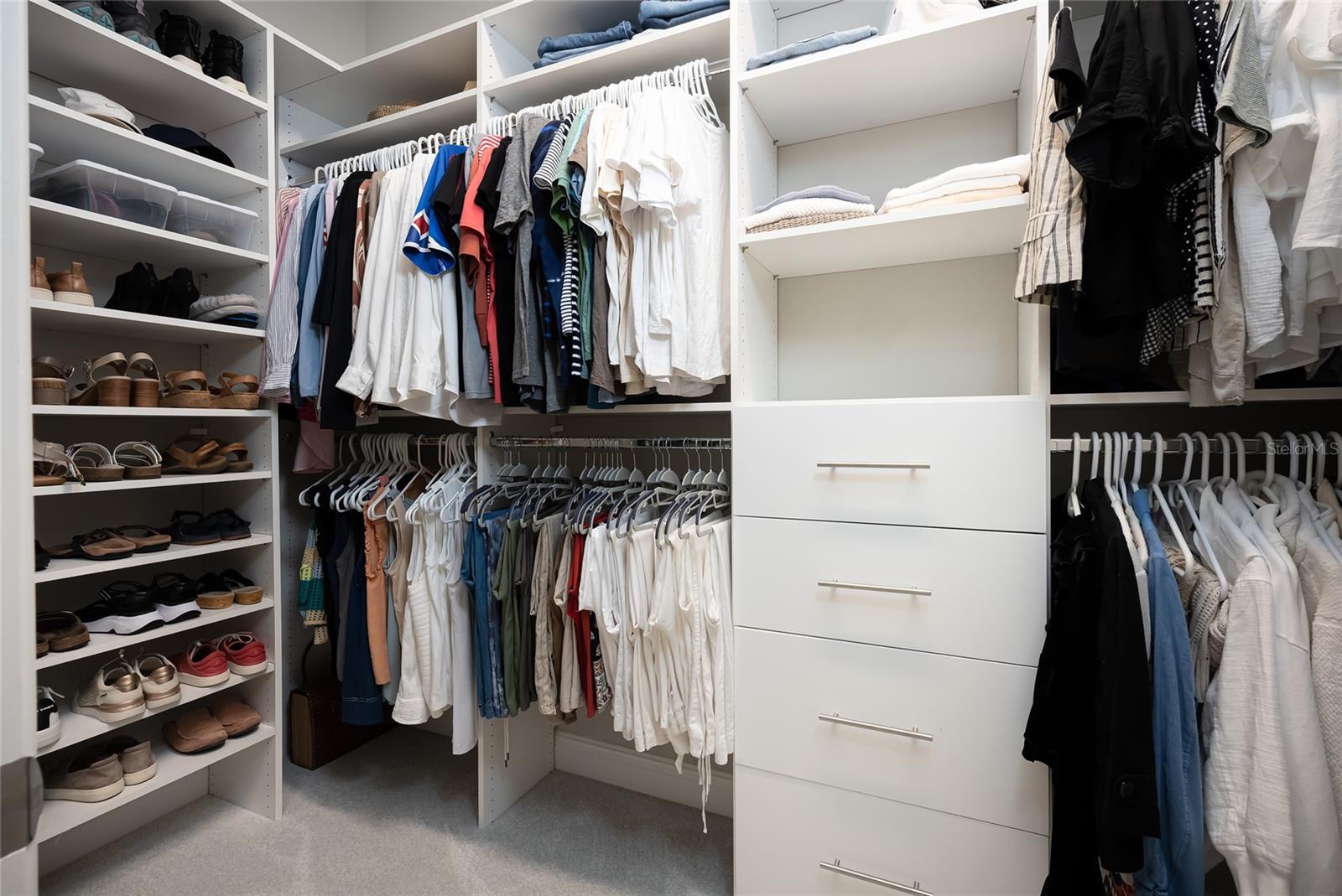 AVELINA WELLEN PARK VILLAGE F-2 - Residential