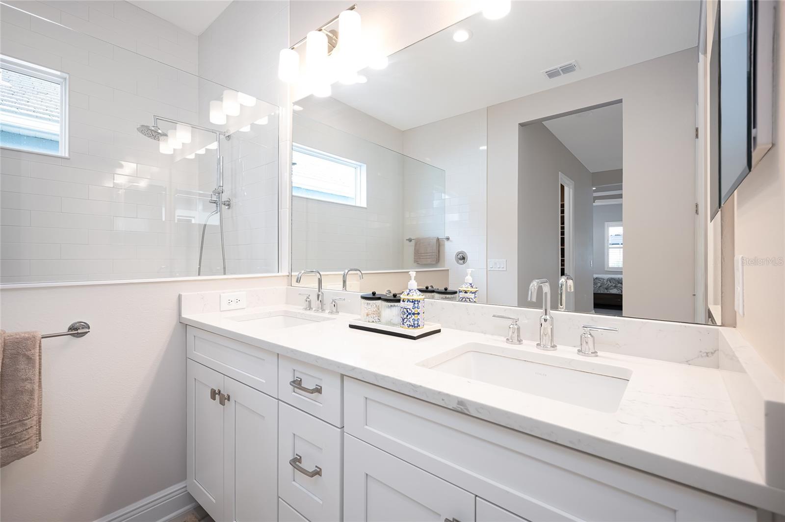 AVELINA WELLEN PARK VILLAGE F-2 - Residential