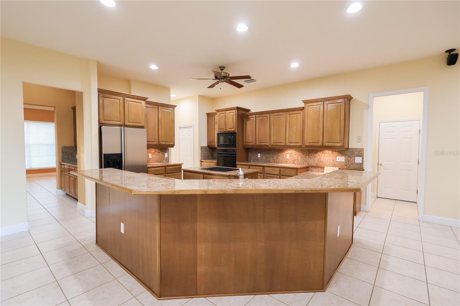 LAUREL RUN - Residential