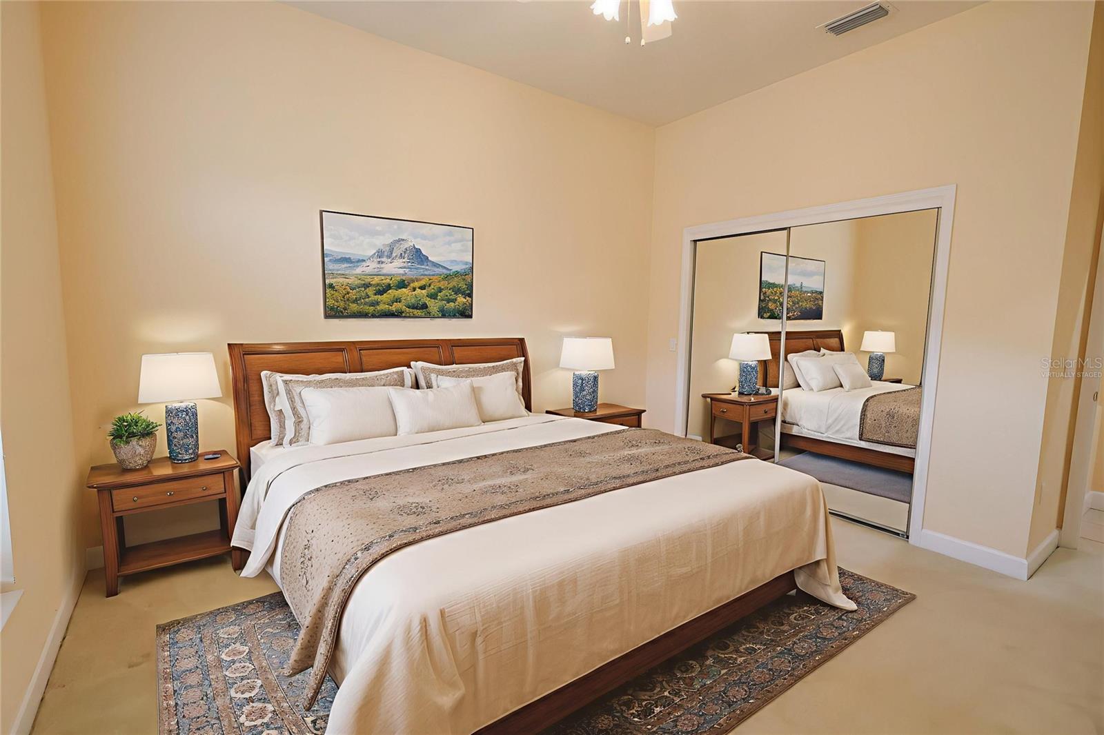 LAUREL RUN - Residential