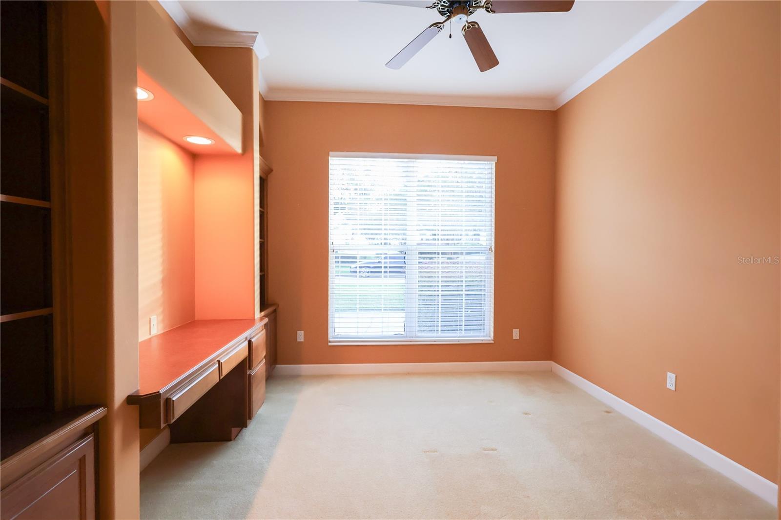 LAUREL RUN - Residential
