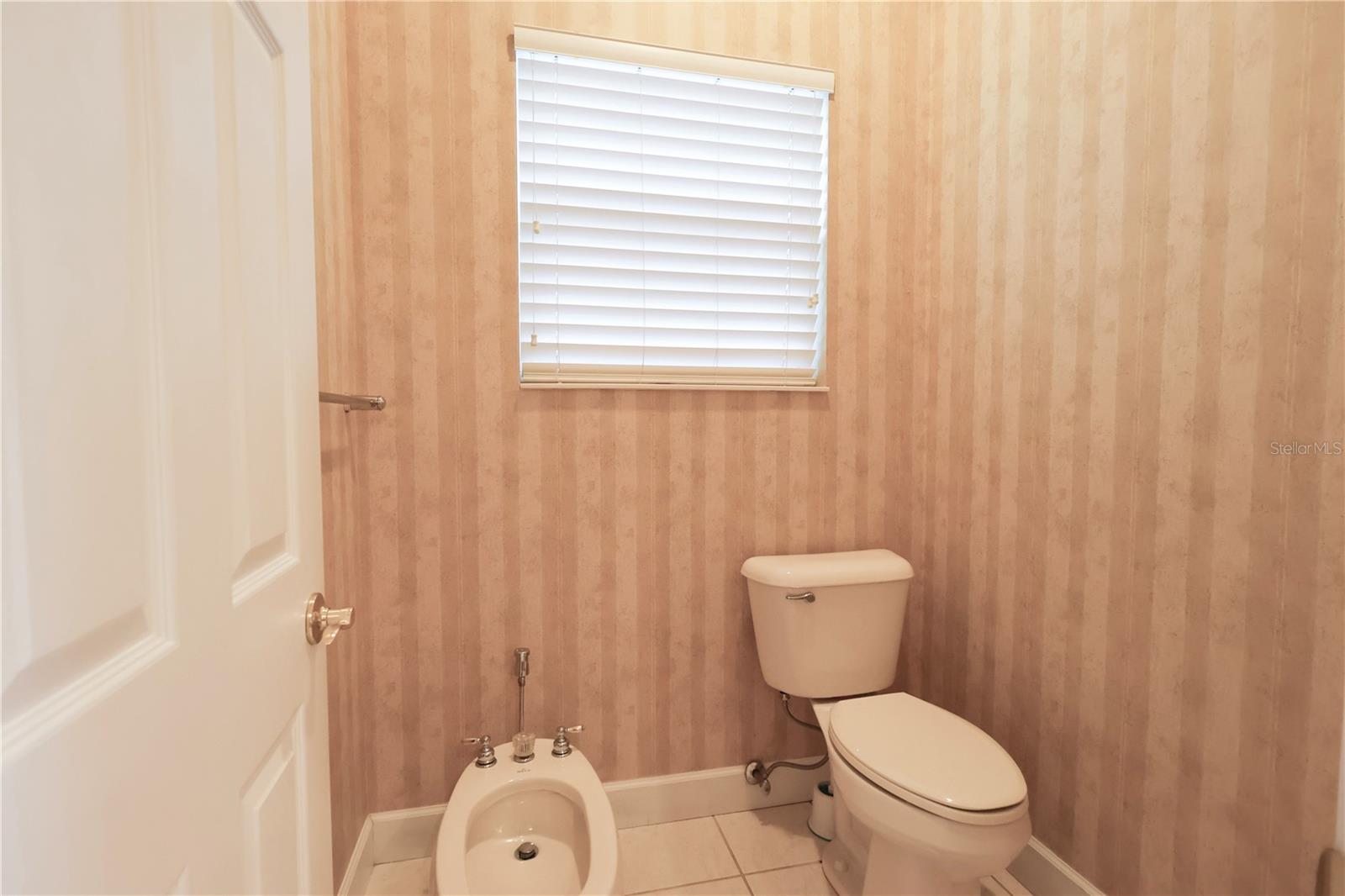 LAUREL RUN - Residential