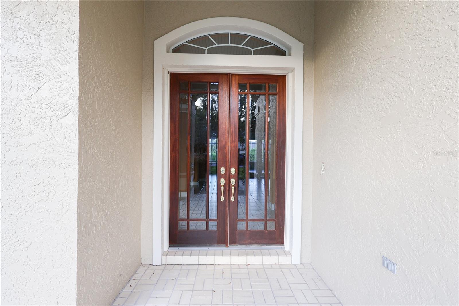 LAUREL RUN - Residential