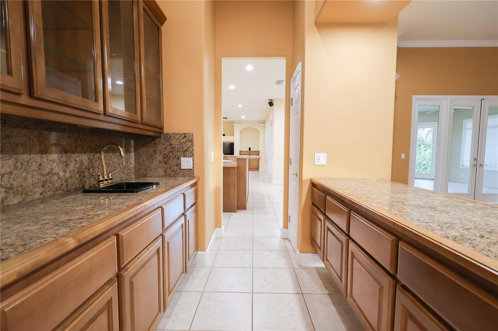 LAUREL RUN - Residential