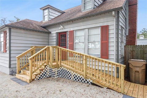 Tiny photo for 25 E Pinecrest Avenue, Eustis, FL 32726 (MLS # O6431856)