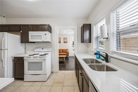 Tiny photo for 25 E Pinecrest Avenue, Eustis, FL 32726 (MLS # O6431856)