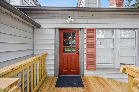 Tiny photo for 25 E Pinecrest Avenue, Eustis, FL 32726 (MLS # O6431856)