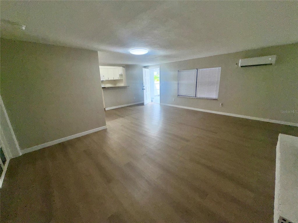 Photo of 1111 Romano Avenue, Orlando, FL 32807 (MLS # O6441892)