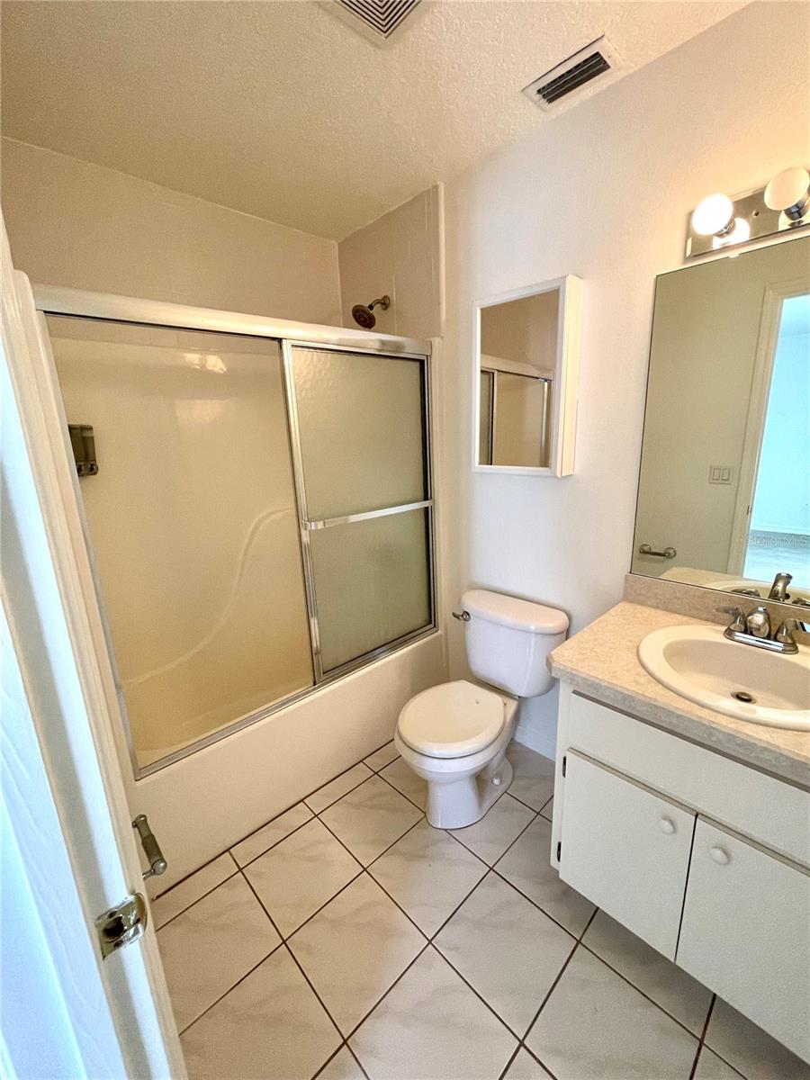 OSTEEN LT B BLK 04 BILLVILLE NEW SMYRNA - Residential Lease