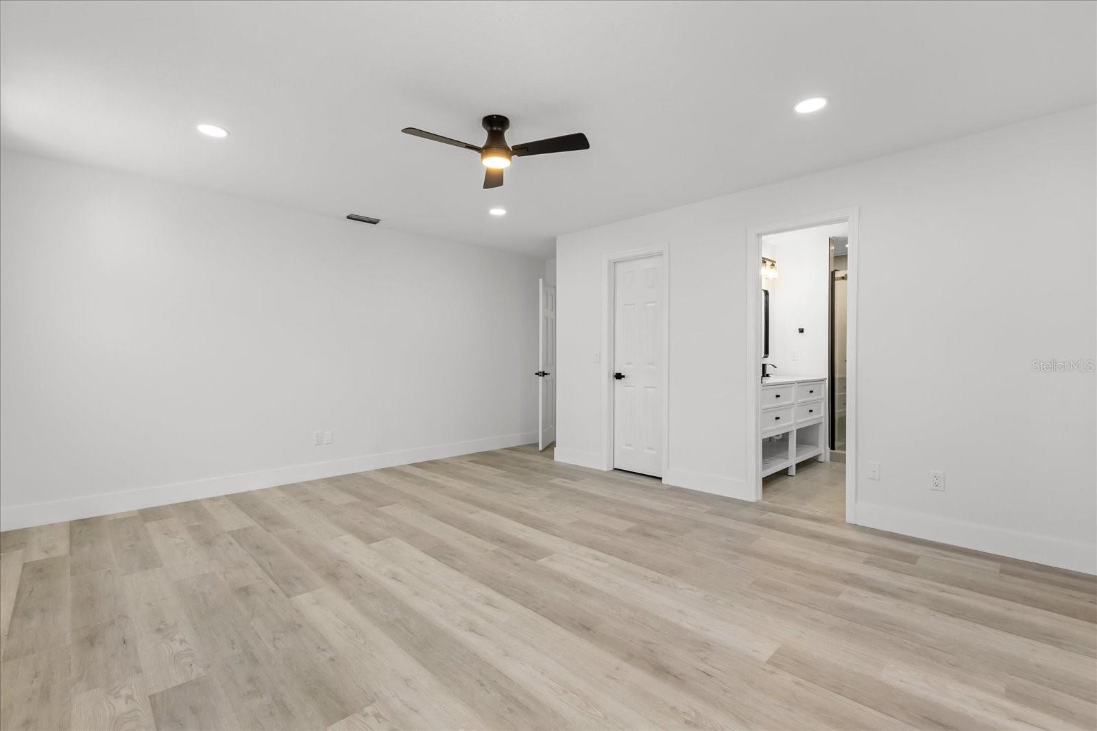 DELTONA LAKES UNIT 69 - Residential