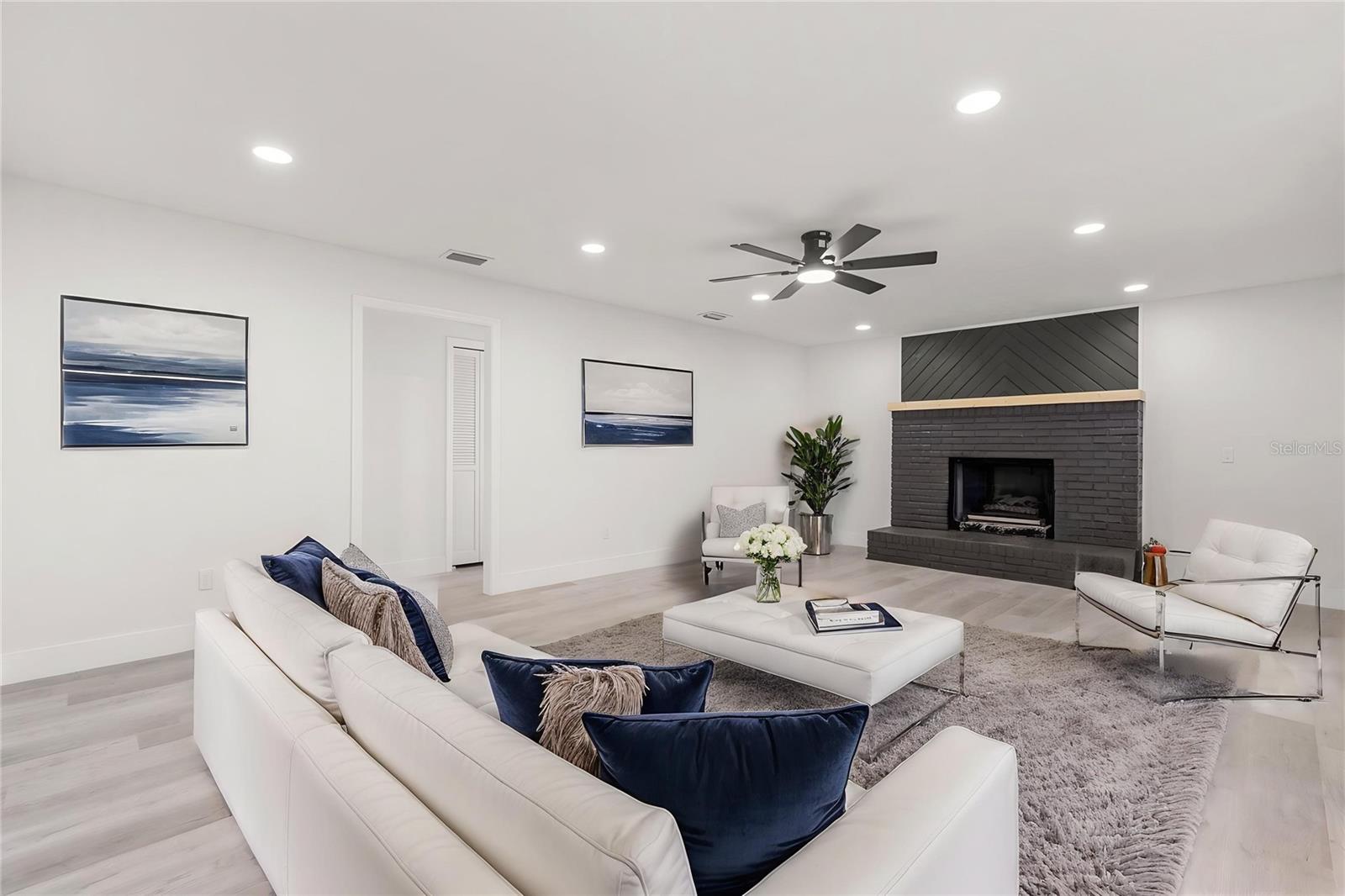 DELTONA LAKES UNIT 69 - Residential