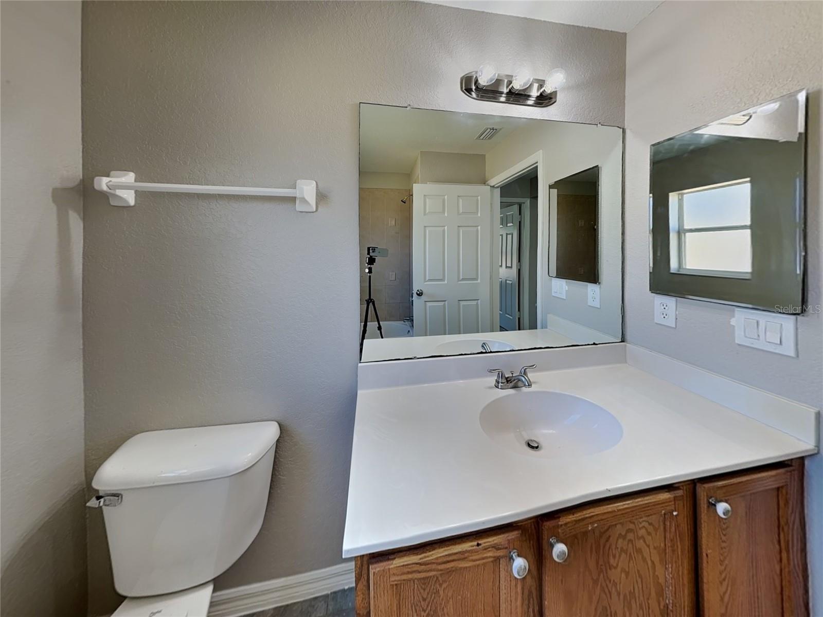 PORT CHARLOTTE SUB 32 - Residential Lease