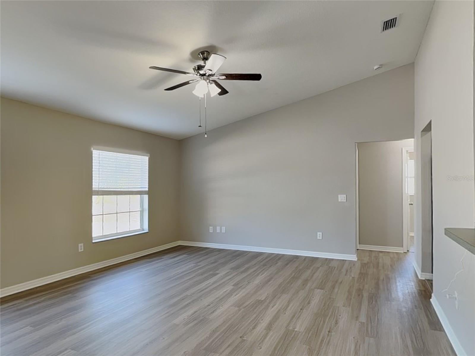 PORT CHARLOTTE SUB 32 - Residential Lease