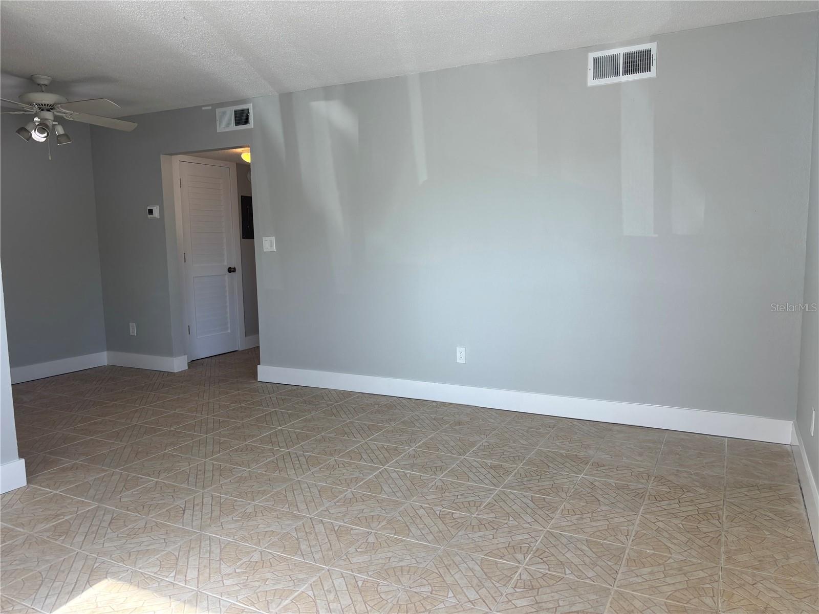 COSMO CONDO - Residential Lease