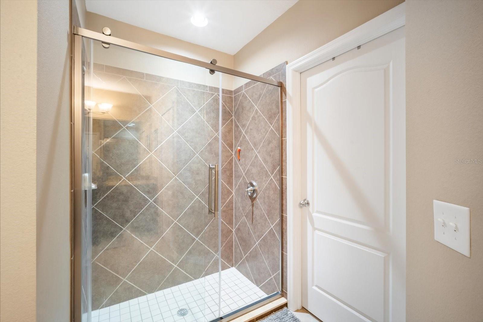 TUSCANY SUB AT TAMPA P - Residential