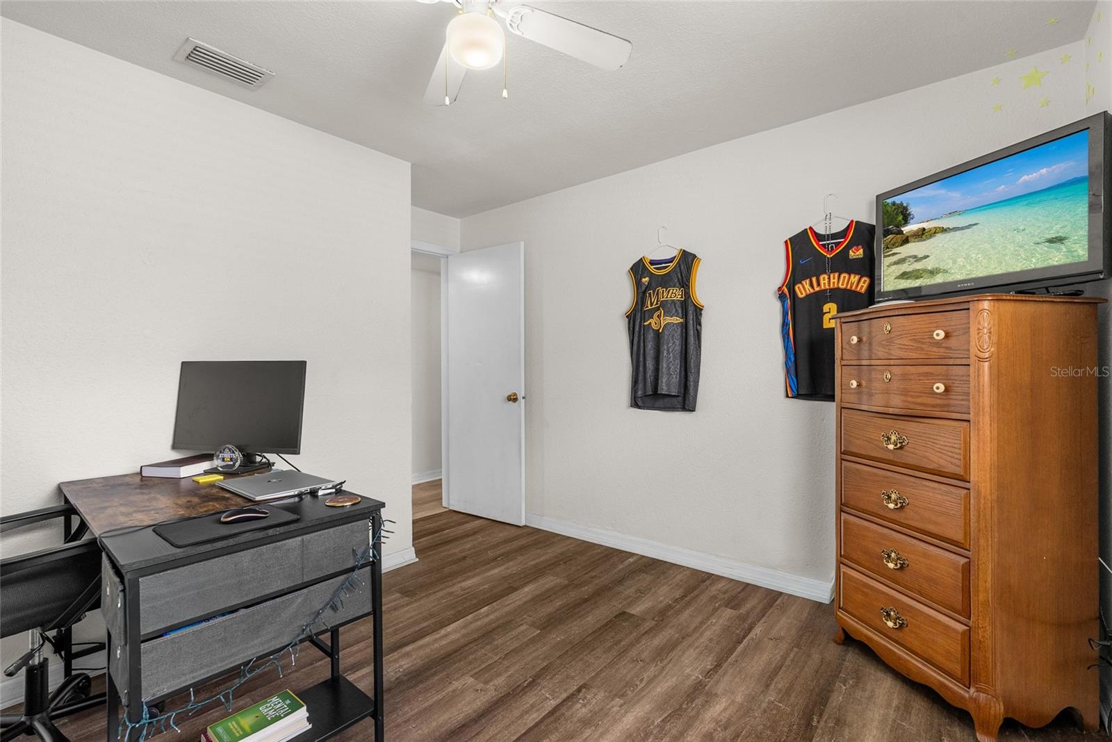 JUANITA PARK - Residential