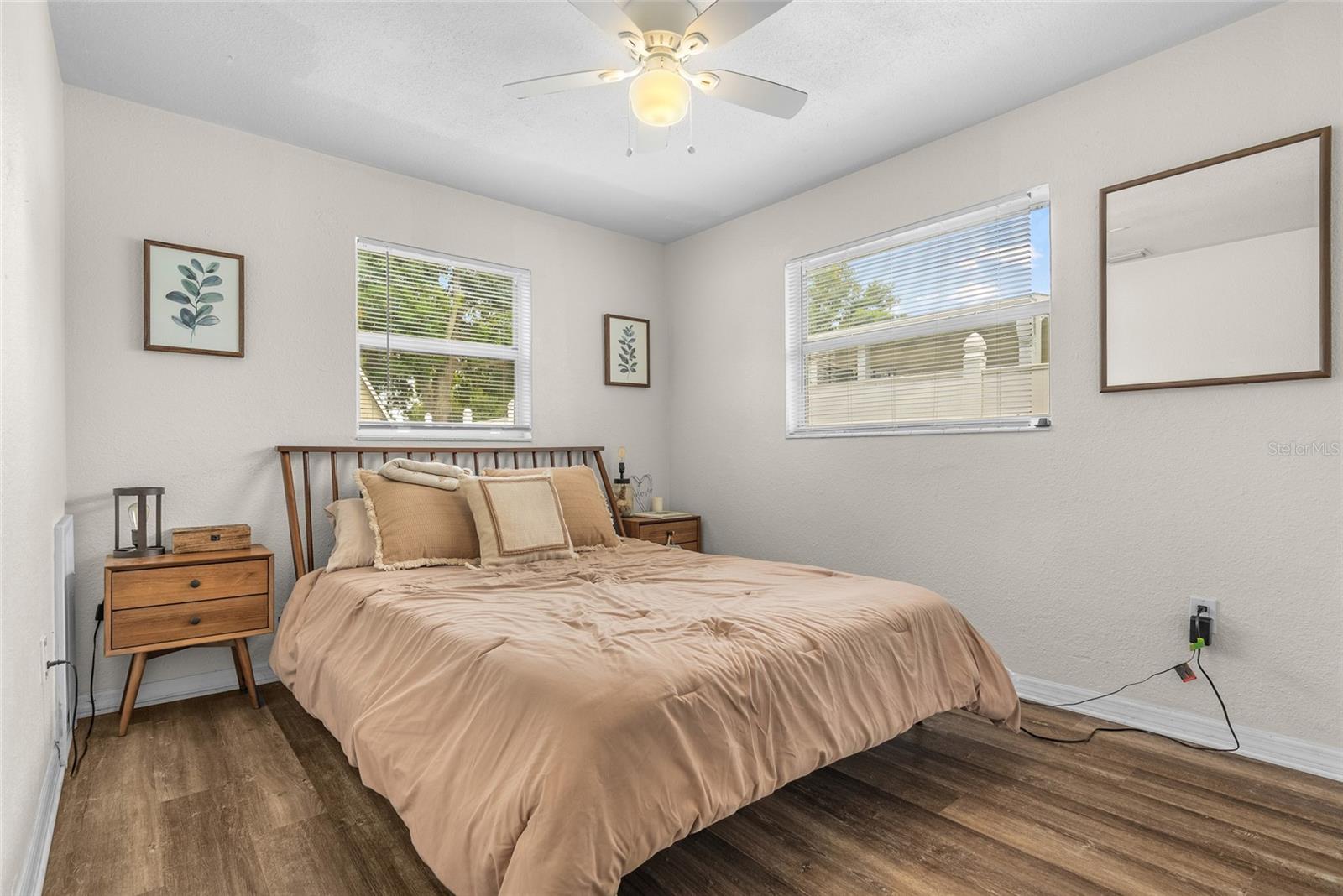 JUANITA PARK - Residential