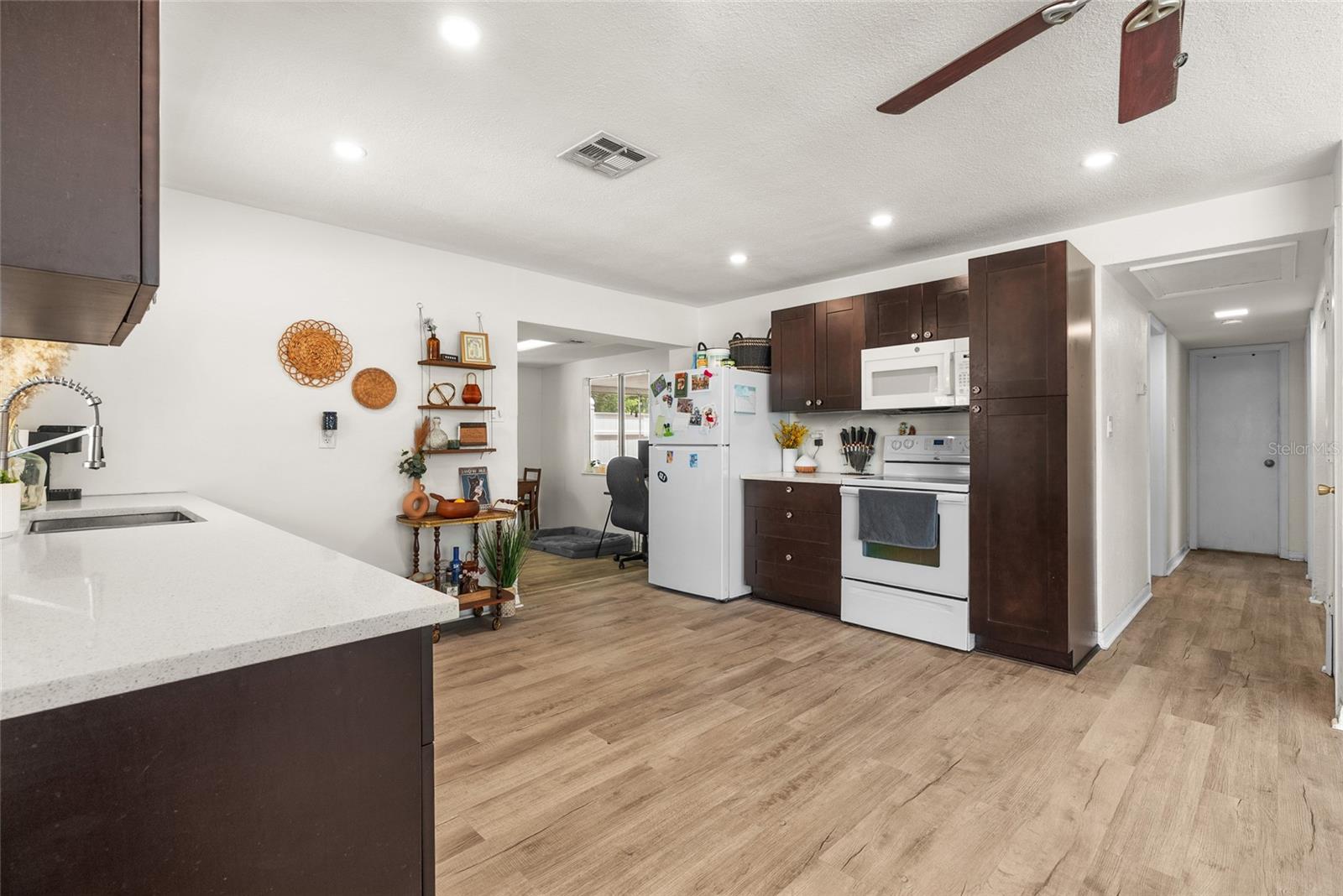 JUANITA PARK - Residential