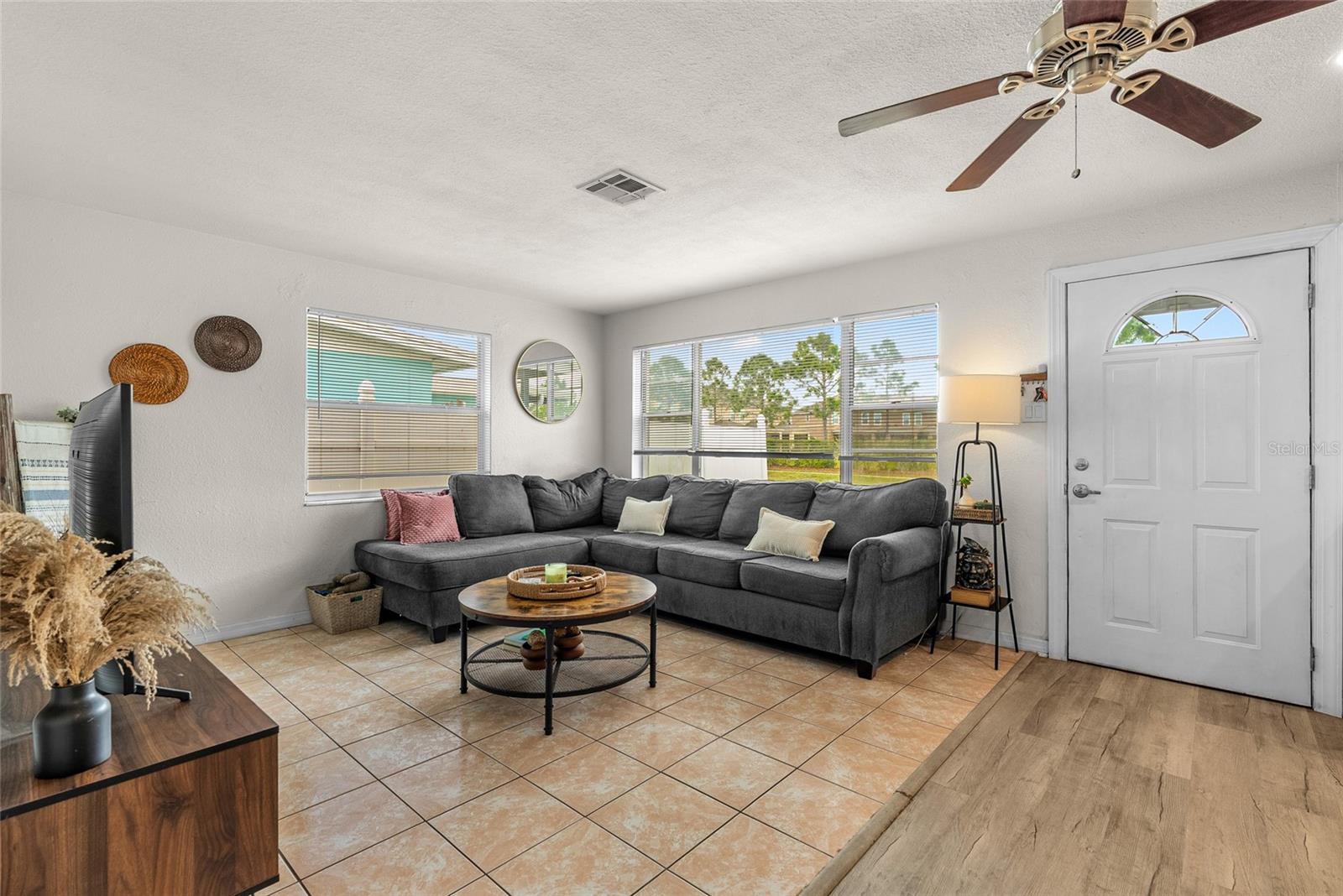 JUANITA PARK - Residential