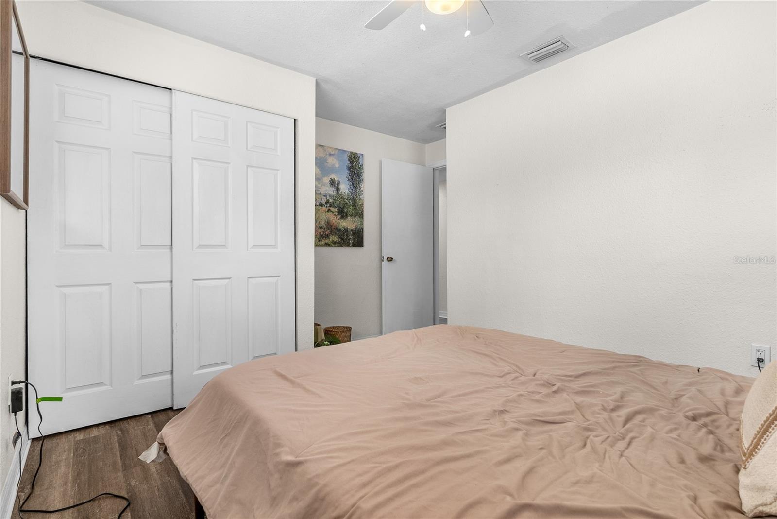 JUANITA PARK - Residential