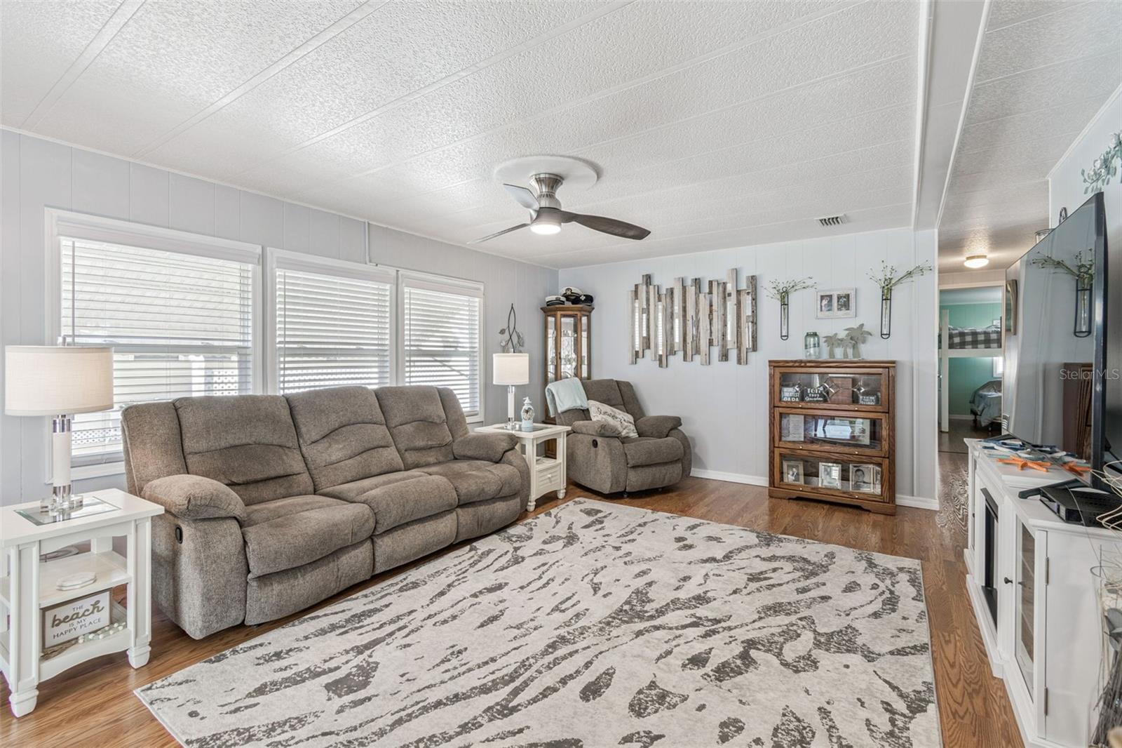 PALM HILL MOBILE HOME PARK UNREC - Residential